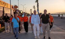 İzmir Güzelbahçe'nin yeni incisi 'İsmail Kandemir Sahil Yolu' görkemli bir törenle hizmete açıldı