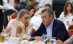 Özgür Özel, İBB operasyonlarında tutuklananların yakınlarıyla buluştu