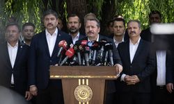 Milyonları ilgilendiriyor: 8. dönem toplu sözleşme görüşmeleri başladı, sendikalardan 'gelir adaleti' ve 'vergi' vurgusu