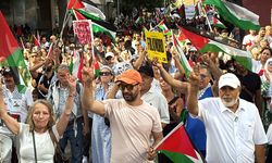 İsrail'in Gazze'ye yönelik saldırıları Stockholm'de protesto edildi