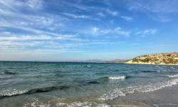 Çeşme’nin saklı cenneti Diamond Beach: Rüzgârın, denizin ve kampın buluştuğu özgür plaj