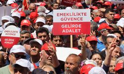 Emekliler 3 Temmuz'da sokağa çıkıyor