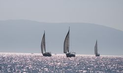 Foça yelken şenliğine hazırlanıyor
