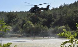 İzmir Buca'daki orman yangını 2'nci gününde; ekipler alevlerin arasında kaldı!