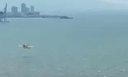 İzmir Körfezi’nden alevlere su desteği: Söndürme uçakları Bayraklı’dan havalandı