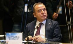 Muhittin Böcek yeniden hastaneye kaldırıldı!