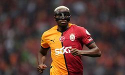 Osimhen bombası patladı: Napoli'den yanıt gelmiyor, Galatasaray 40 milyon euro ile masada bekliyor!