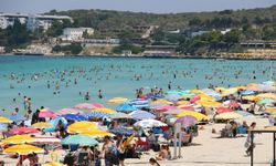 İzmir Çeşme Esnaf Odası'ndan tatilcilere fiyat uyarısı: Önce kontrol edin, sonra girip şikayet etmeyin