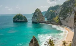 Bali'ye vizesiz seyahat müjdesi: Endonezya'dan Türk pasaportuna 30 günlük muafiyet!