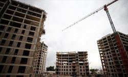 İnşaat sektörü şaha kalktı: Yeni konut ruhsatlarında yüzde 90'lık rekor artış, ekonomi için umut ışığı mı?