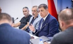 Cemil Tugay: “Gençler sağlıksız besleniyor, su hızla kayboluyor”