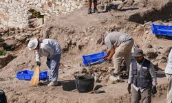 Urla’da su altından tarih çıkıyor: 7 bin yıllık limanda yeni keşifler