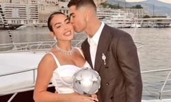 Ronaldo, 2 çocuğunun annesine 9 yıl sonra evlilik teklifi etti