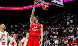 EuroBasket'te nefes kesen gün: 12 Dev Adam zirve için parkede, Avrupa devleri kozlarını paylaşıyor