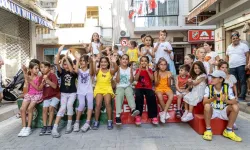 Karşıyaka’da yaz coşkusu sokaklara taştı: Mahalle olimpiyatlarında final heyecanı başlıyor