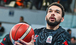 Karşıyaka potasında Moore tamam, Chiozza yolda