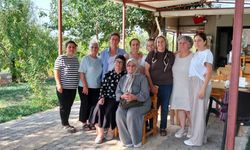 İmamoğlu’nun annesi Havva İmamoğlu, Murat Çalık’ın annesini ziyaret etti