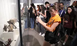 İzmirli çocuklara bilim ve sanat dolu gezi sürprizi
