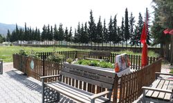 Manisa’da şehit kabirleri yenileniyor