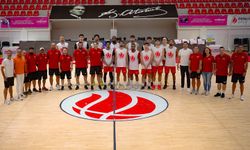 Petkimspor tam kadro yeni sezon hazırlıklarında