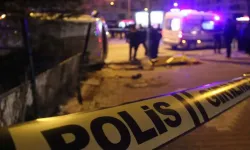 Kemeraltı’nın göbeğinde zehir bahçesi!