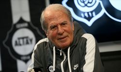 Mustafa Denizli’ye ‘İçimizdeki İrlandalılar’ göndermeli davet