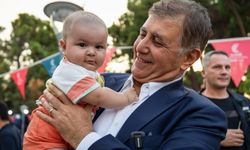 Fuarın en özel misafirleri: Başkan Tugay, çocuklarla buluşarak yüzleri güldürdü