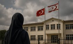 Kıbrıs'ta başörtü yasağı geri geldi