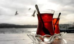 Çay keyfine acı zam: Mutfaktaki son kaleye de ateş düştü, demlikler artık daha pahalıya kaynayacak