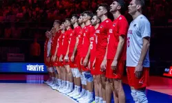 Filenin Efeleri favori Japonya’yı ezdi geçti: 3-0!