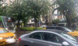 İzmir'de tramvay seferlerinde aksama!