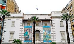 Arkas Holding'in 6. sanat merkezi İzmir'de açıldı