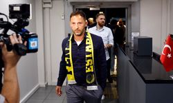 Fenerbahçe’nin yeni teknik direktörü Tedesco, İstanbul’a geldi