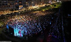 İzmir’in dev ekranlarında milli heyecan