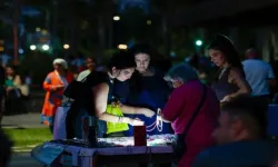 İzmirliler perşembe geceleri Konak’ta buluşacak: Gece Kermesi başlıyor
