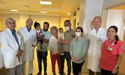 Libya ve Gürcistan’dan İzmir’e umut yolculuğu: İki bebek karaciğer nakliyle hayata tutundu