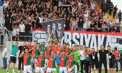 Karşıyaka zirveye kuruldu