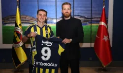 Kerem Aktürkoğlu’ndan Fenerbahçe paylaşımı: Çocukluk fotoğrafı gündem oldu