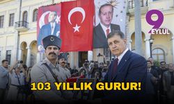 İzmir’in kurtuluşu temsili törenle canlandırıldı