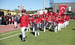 Aliağa Atatürk Stadyumu’nda Cumhuriyet coşkusu