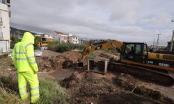 Büyükşehir ekipleri Bergama’da aşırı yağışlarla mücadele ediyor