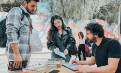 Gezici Kütüphane, Ege Üniversitesi metro durağında öğrencilerle buluşuyor