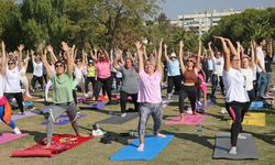 Karşıyaka’da yaza ‘yoga’ ile huzurlu veda