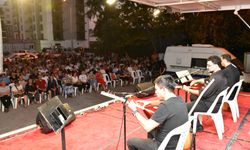 İzmir Çiğli’de yaz sokakları sanatla canlandı
