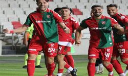 Karşıyaka’da alkışlar defansa: Namağlup lider kalesini kapattı