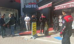 Dövmecilerin 'müşteri' kavgasında 4 yaralı