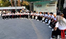 Bornova’da kitapların ışığında kültür şöleni