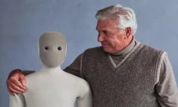 Ev işlerini yapan insansı robot: NEO satışa çıkıyor! İşte fiyatı ve teknik özellikleri