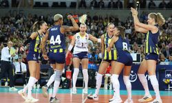 Aras Kargo evinde Fenerbahçe Medicana'ya 3-1 yenildi