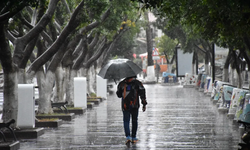 36 ilde alarm! Meteoroloji sarı ve turuncu kodla uyardı: Sağanak ve rüzgar bir arada